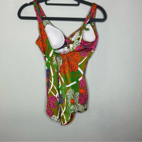 Vintage E. Stewart One Piece Swimsuit (1960s) - Picture 5 of 8